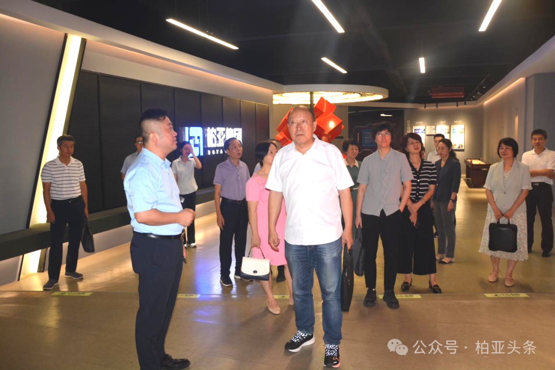 汕头市政协副主席陈严莅临柏亚产业城调研指导